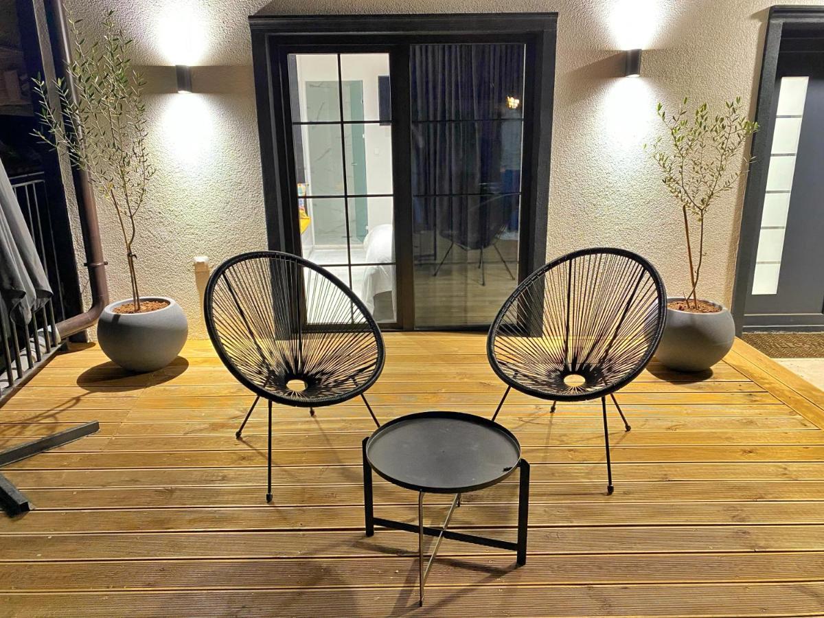 Wild Pear Old Town boutique accommodation Ohrid Extérieur photo